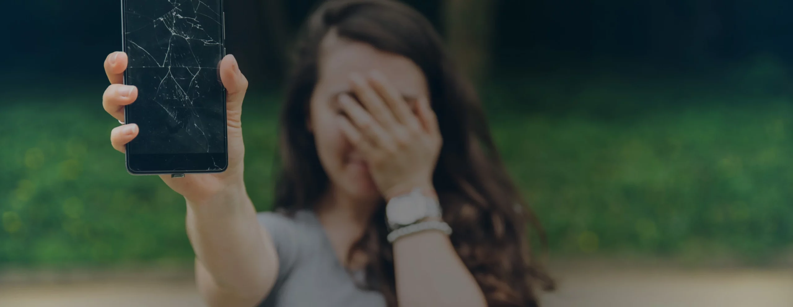 The Advantage of Using Scientific Precision to Fix a Cracked Phone Screen
